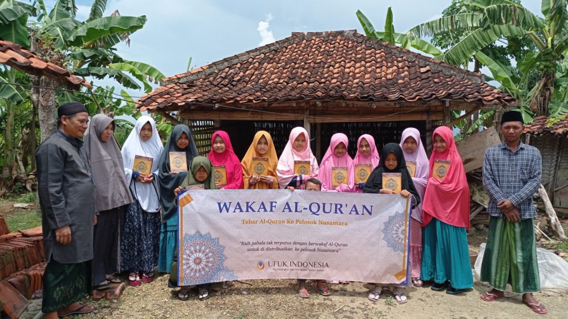 Kegiatan Distribusi Al-Quran 6